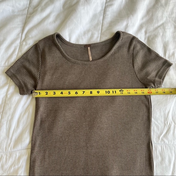 Poof Apparel Short Sleeve Knit MIDI Dress. Women’s Size Small - Picture 6 of 9